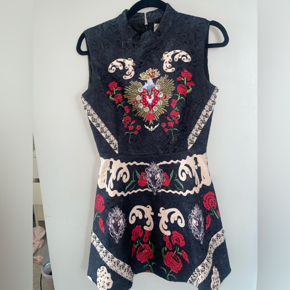 Comino Couture dress London